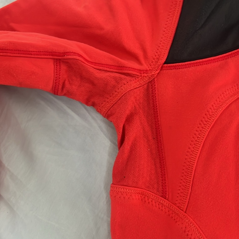 lululemon athletica Red and Black Full-Zip Jacket - Picture 5 of 7